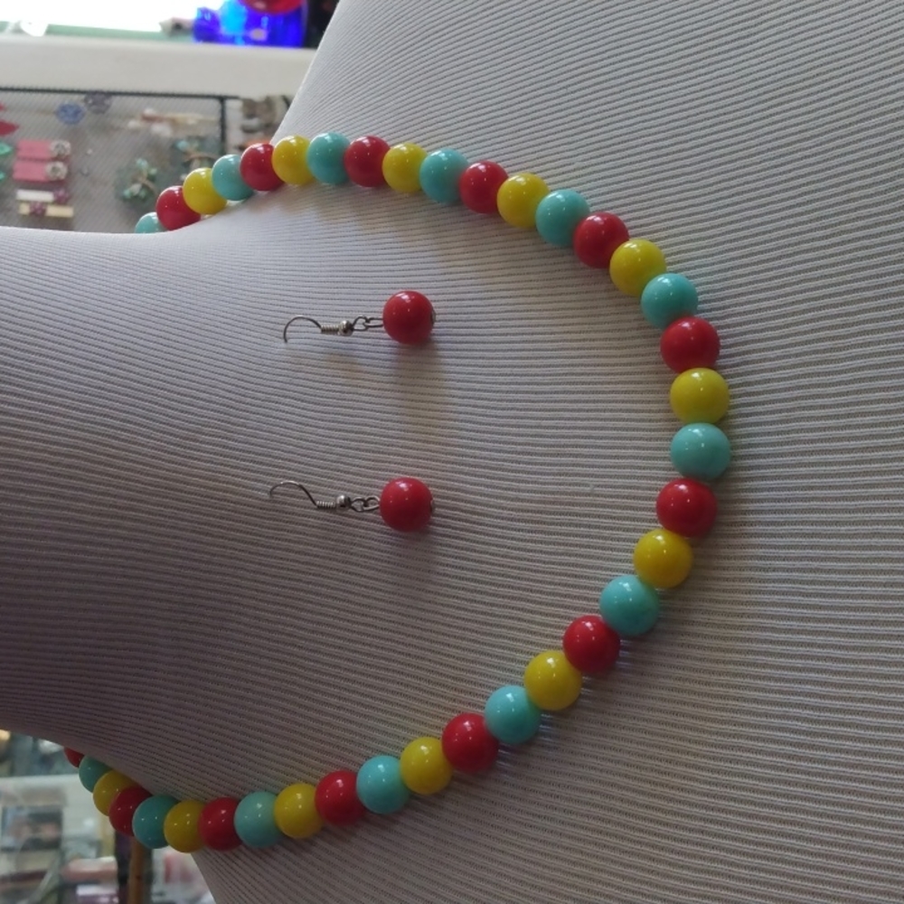 Colorful necklace and earring set